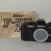 Nikon F501 solo corpo