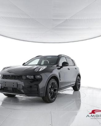 LYNK & CO 01 MORE