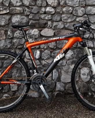 Mountainbike KTM Team LC in carbonio