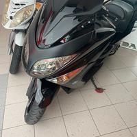 Yamaha tmax 530