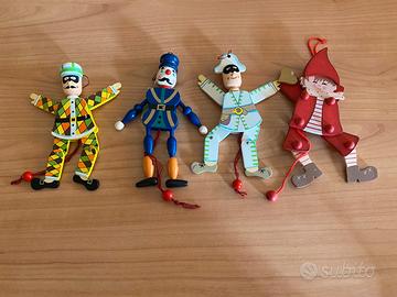 4 marionette in legno