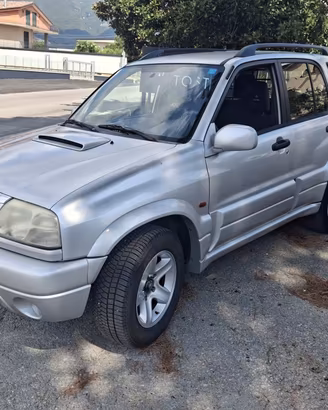 Suzuki Grand Vitara 2.0 TD 4x4 – 5 porte