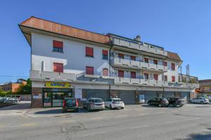 3 LOCALI A POGGIO RENATICO