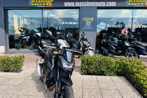 HONDA Hornet 750 TUTTO INCLUSO ANCHE PASSAGGIO!