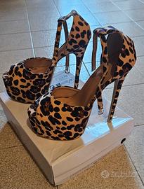 Scarpe con tacco alto sexy 