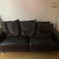 Divano in  pelle testa di moro