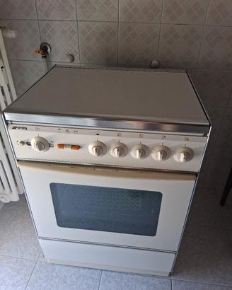 Cucina Smeg fornelli forno