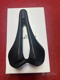 Sella Selle Italia SLR Carbon SuperFlow MY26