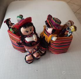 Bambole artigianato Peruviano con penne coordinate