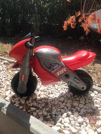 Moto giocattolo