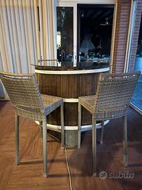 Tavolo/tino restaurato per aperitivi/pranzi