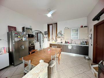 CASA SEMINDIPENDENTE A LISSONE