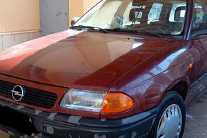 Opel Astra GL station wagon 
