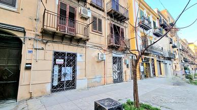 NEGOZIO A PALERMO