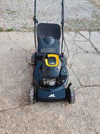 Tagliaerba trazionato McCulloch 