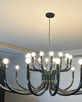 Lampadario a sospensione Karman Snoob.