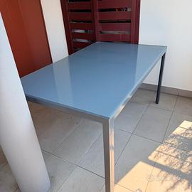 Tavolo esterno Metallo e Verto con 4 Sedie