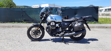 MotoGuzzi V7 III Stone S