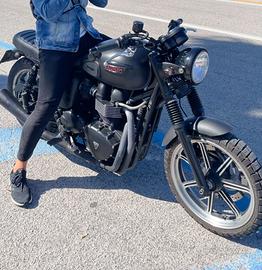 Triumph Bonneville