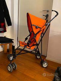 Passeggino pieghevole