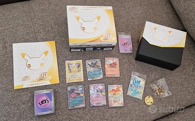 ETB più carte Pokemon 30th