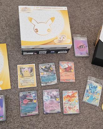 ETB più carte Pokemon 30th