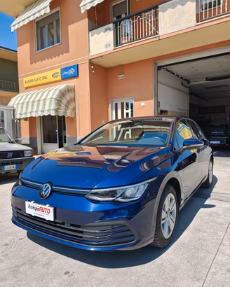 Volkswagen Golf 1.5 eTSI 130 CV EVO ACT DSG Life