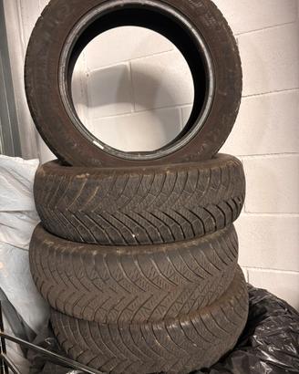 4 gomme 4 stagioni 165/65 R14