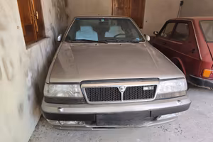 Lancia Thema turbo 2000 benzina 16 valvole