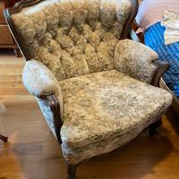 Divano con due poltrone