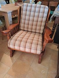 poltrona in legno 
