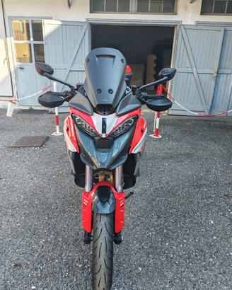 multistrada v4S. radar pari al nuovo 