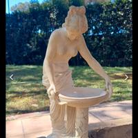 Statua in pasta di marmo della dea greca Hestia fi
