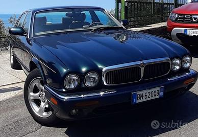 Jaguar xj8 (x308)