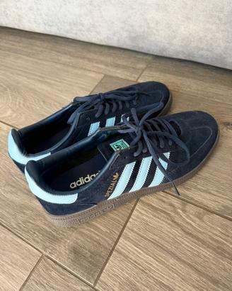 Scarpe adidas