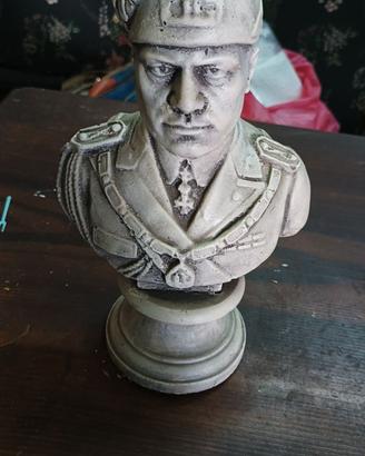 busto mussolini