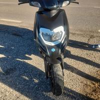Motorino Piaggio Typhoon