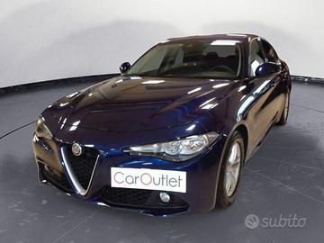 Alfa Romeo Giulia 2.2 Turbodiesel 150 CV AT8