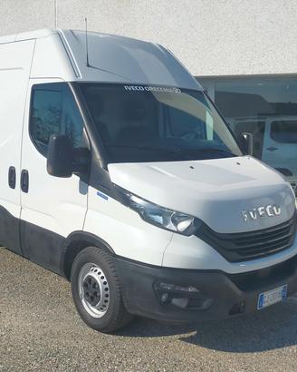 IVECO DAILY 35S14 furgone passo 3520