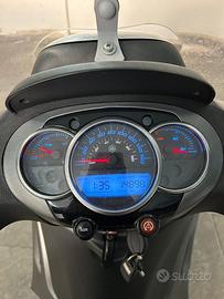 Beverly 300 anno2019 km 14900