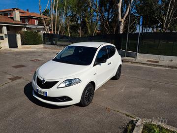 Lancia Ypsilon 1.2 Gold - BEN TENUTA