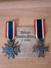 Militaria-lotto 2 Medaglie al Merito