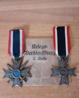 Militaria-lotto 2 Medaglie al Merito