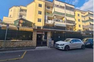 Immobile in asta di 130 m² con 5 locali a Orta di 