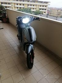 Scooter elettrico 