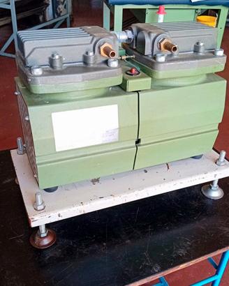 Pompa a vuoto ULVAC SINKU KIKO DA-120D