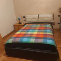 Camera completa con letto contenitore