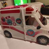 Barbie ambulanza con accessori