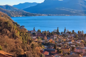 Bilocale 55mq con balcone vicino al lago Maggiore