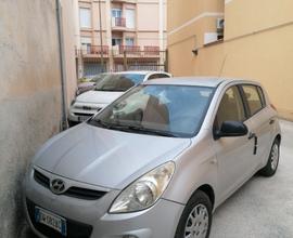 HYUNDAI i20 - 2009